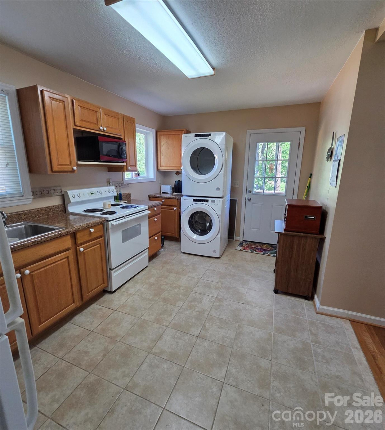 376 State Street - Photo 14