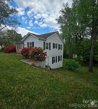 376 State Street - Photo 3