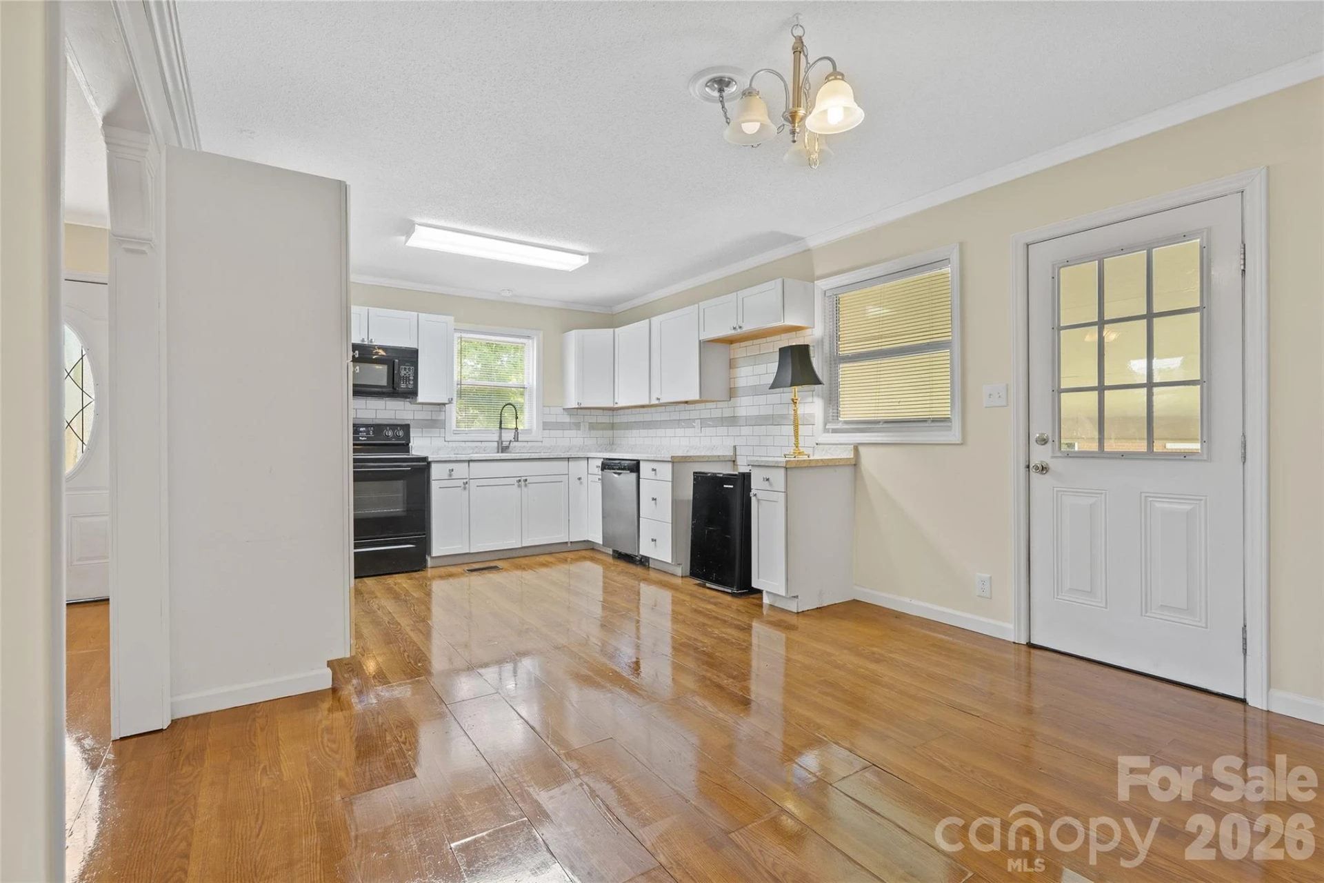 605 Boston Avenue - Photo 5