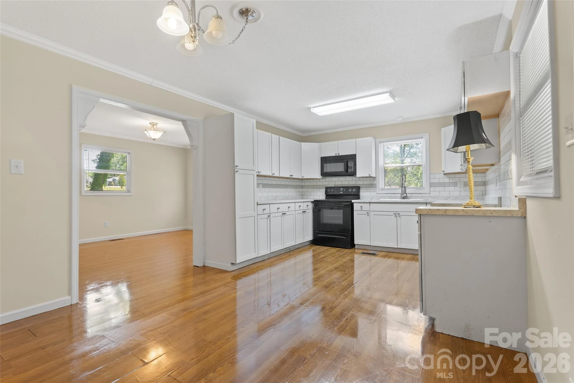 605 Boston Avenue - Photo 6