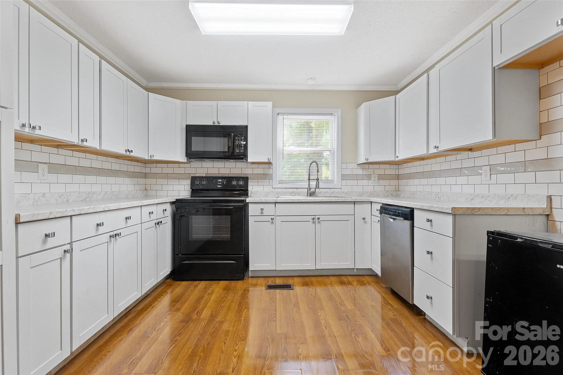 605 Boston Avenue - Photo 7