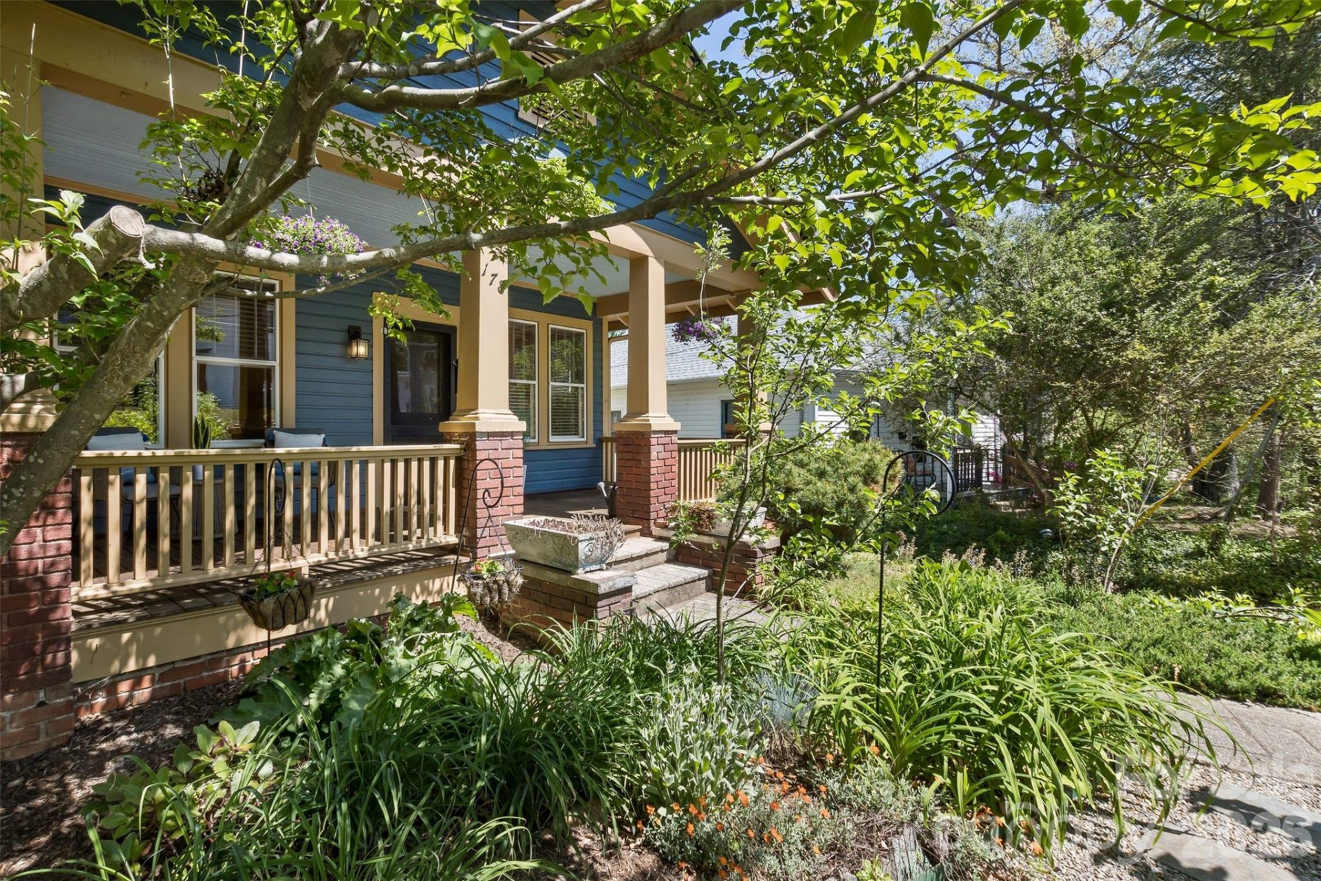 178 Coleman Avenue - Photo 4