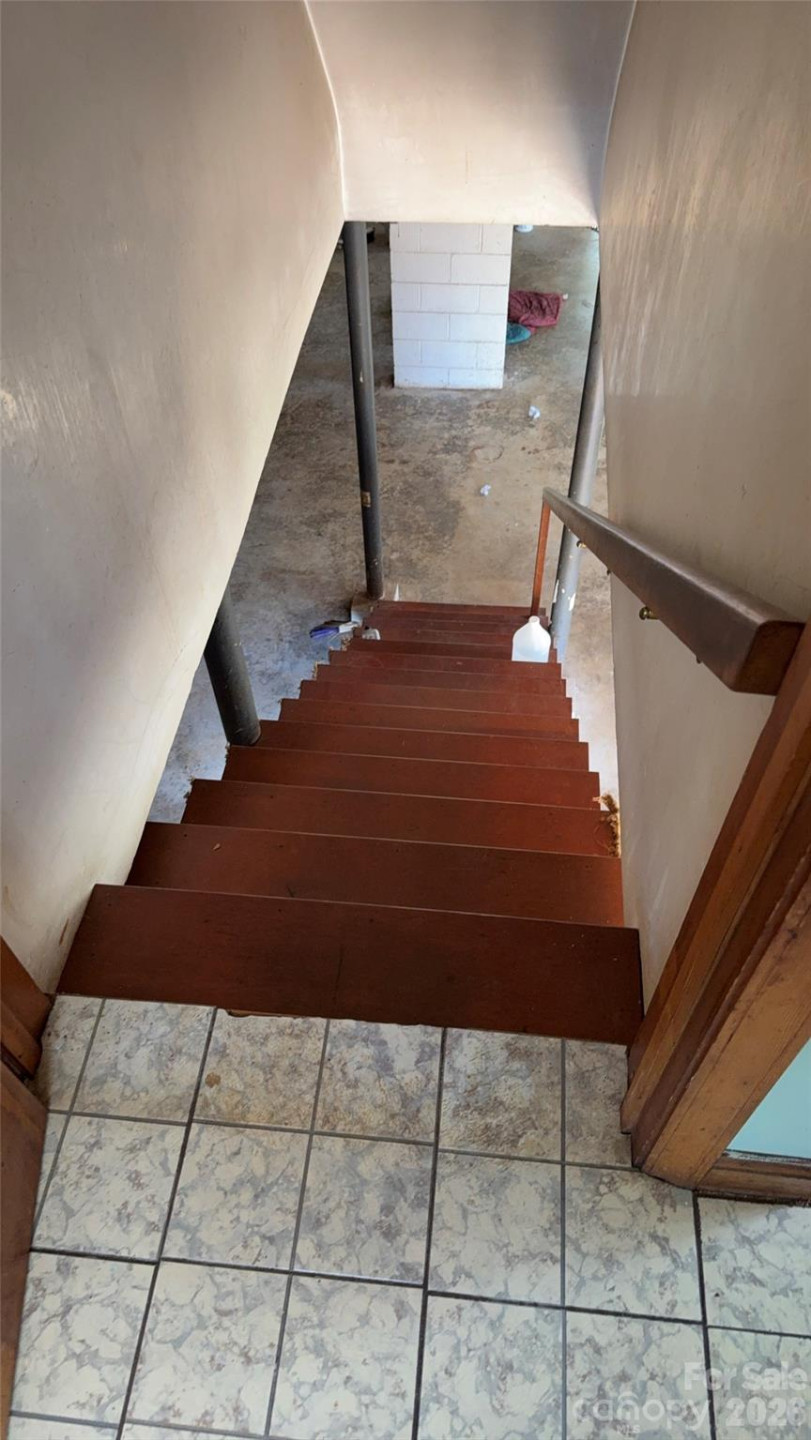 1582 Dutch Cove Road - Photo 32