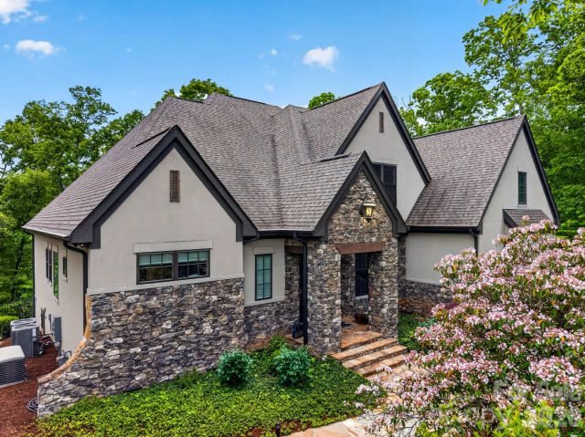 671 Mills River Way, Mills River, NC, 28742