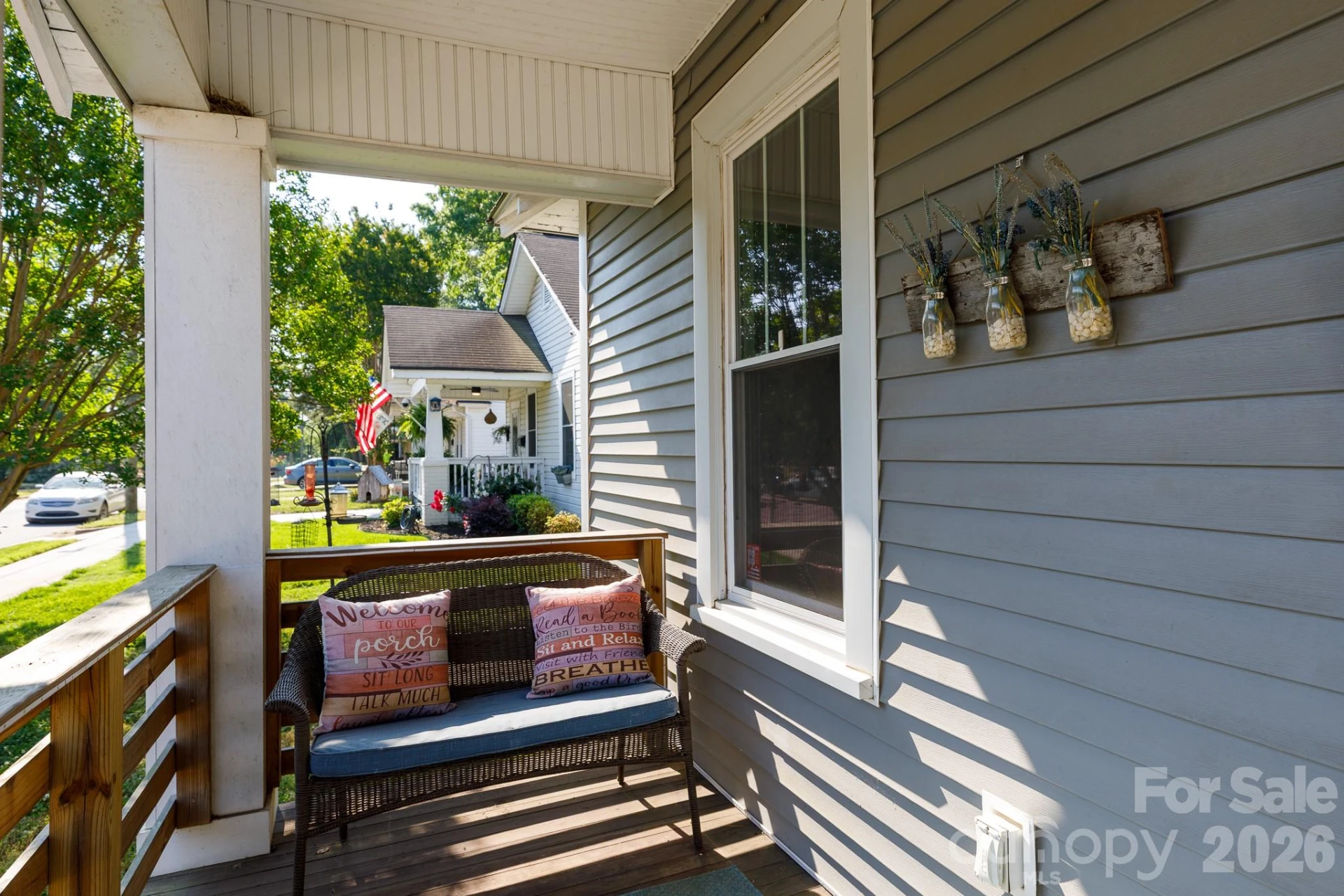 648 Izard Street - Photo 4