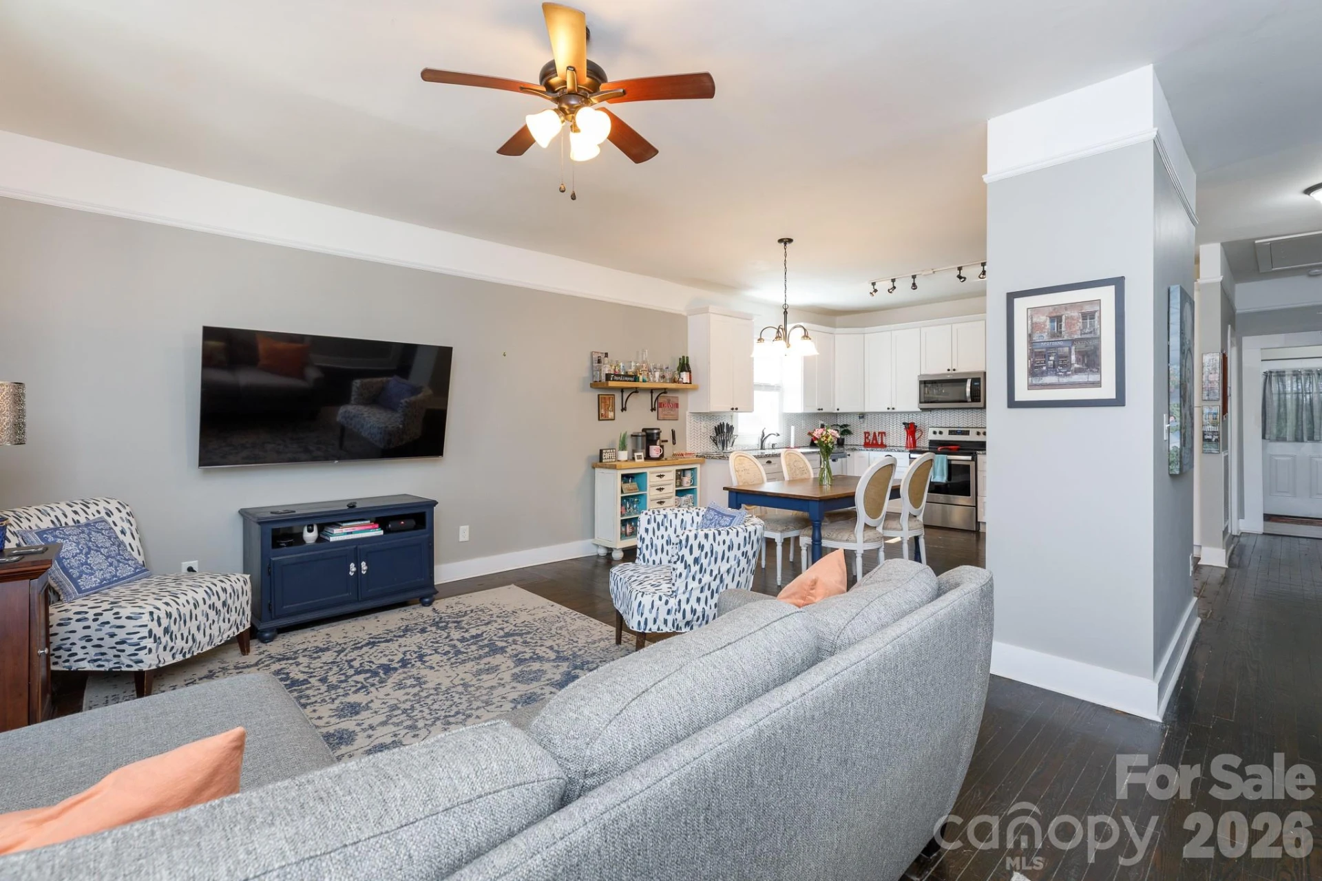 648 Izard Street - Photo 9