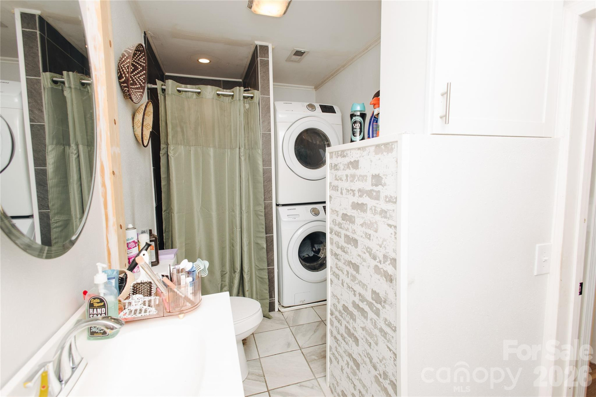 341 Bond Street - Photo 22