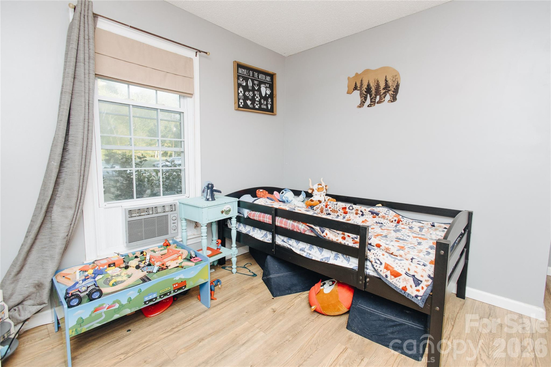 341 Bond Street - Photo 32