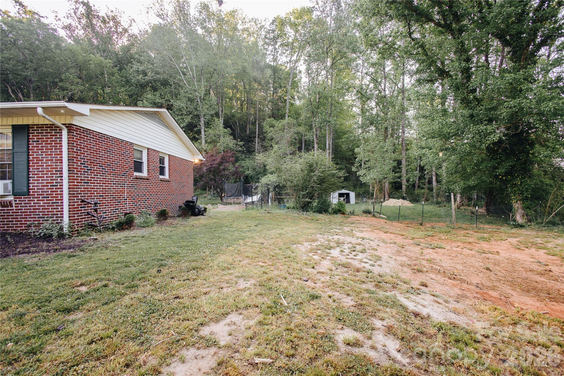 341 Bond Street - Photo 40