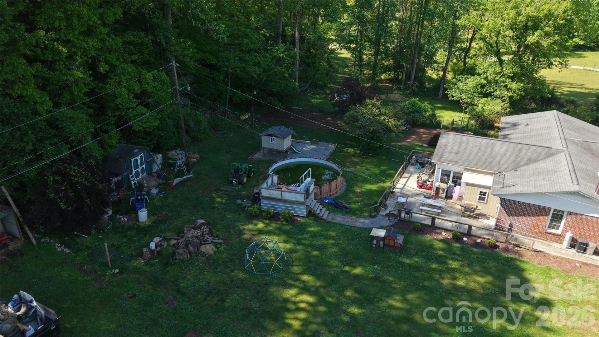 341 Bond Street - Photo 43