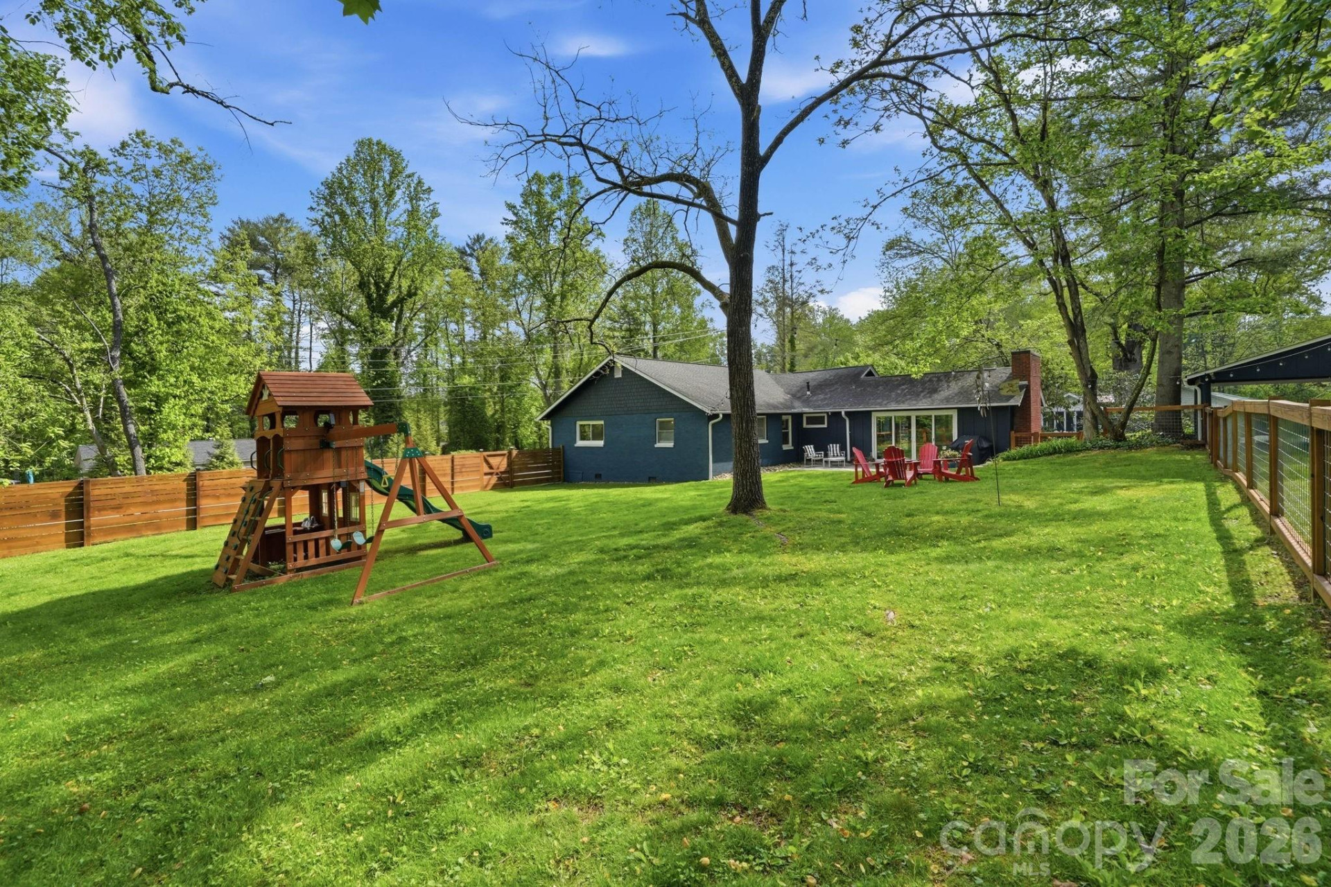 127 Erkwood Drive - Photo 4