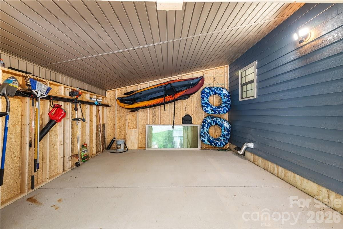 33 Indian Trace Road - Photo 7