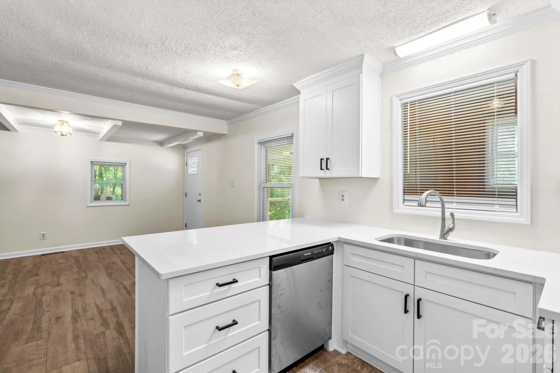835 Maple Avenue - Photo 17