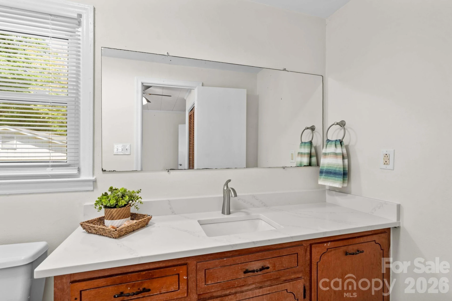 835 Maple Avenue - Photo 24