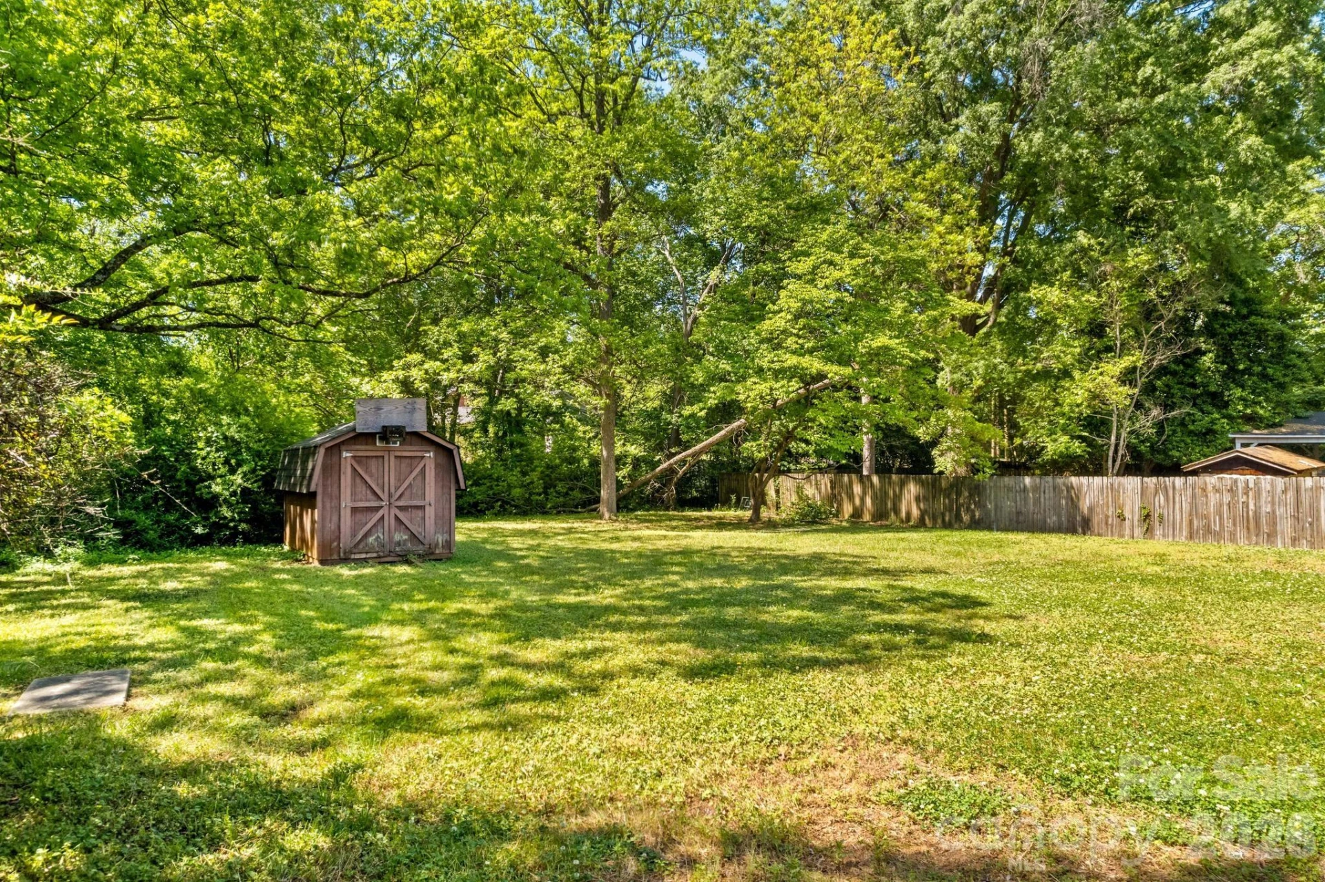 835 Maple Avenue - Photo 43