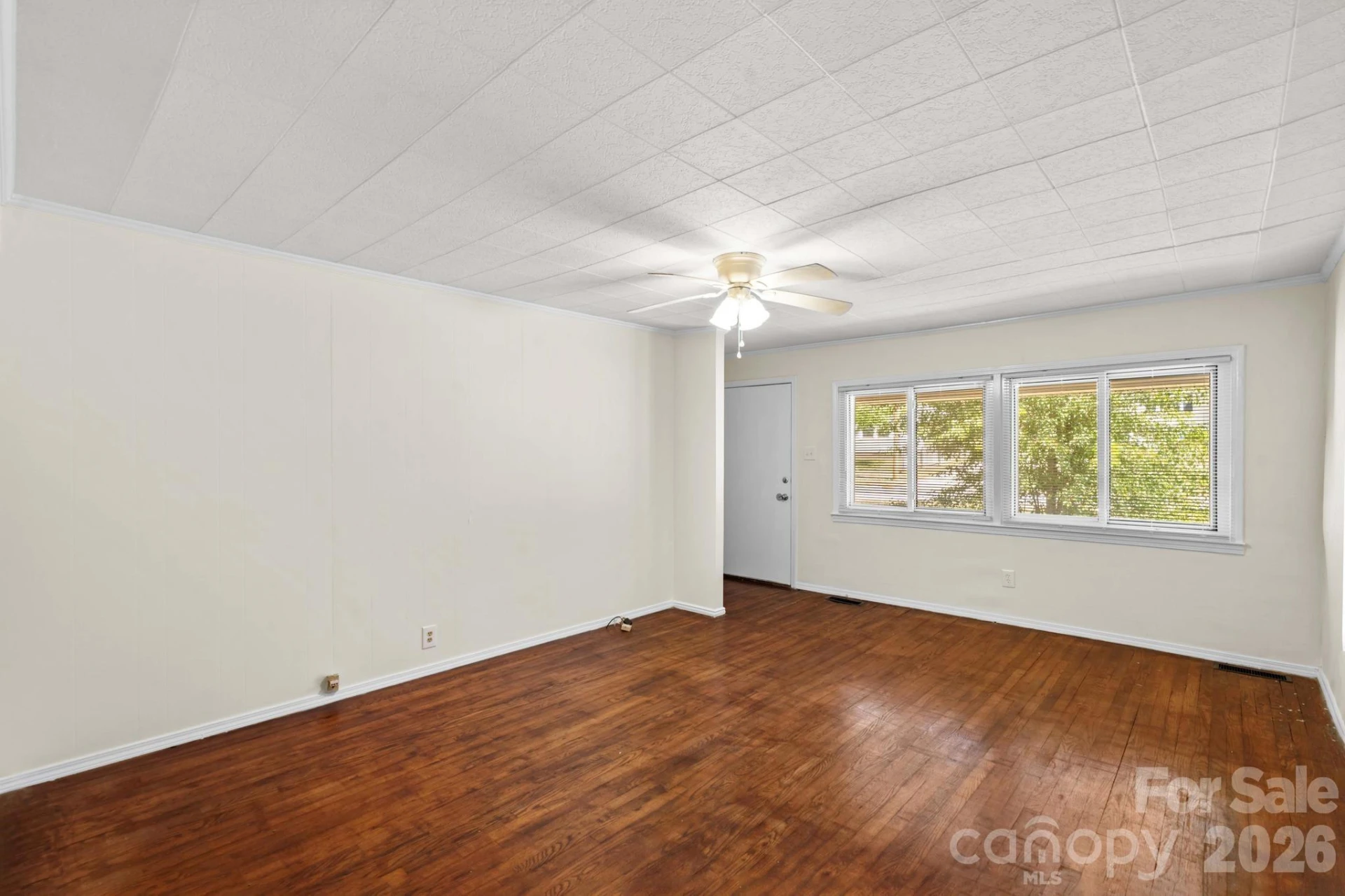 835 Maple Avenue - Photo 7