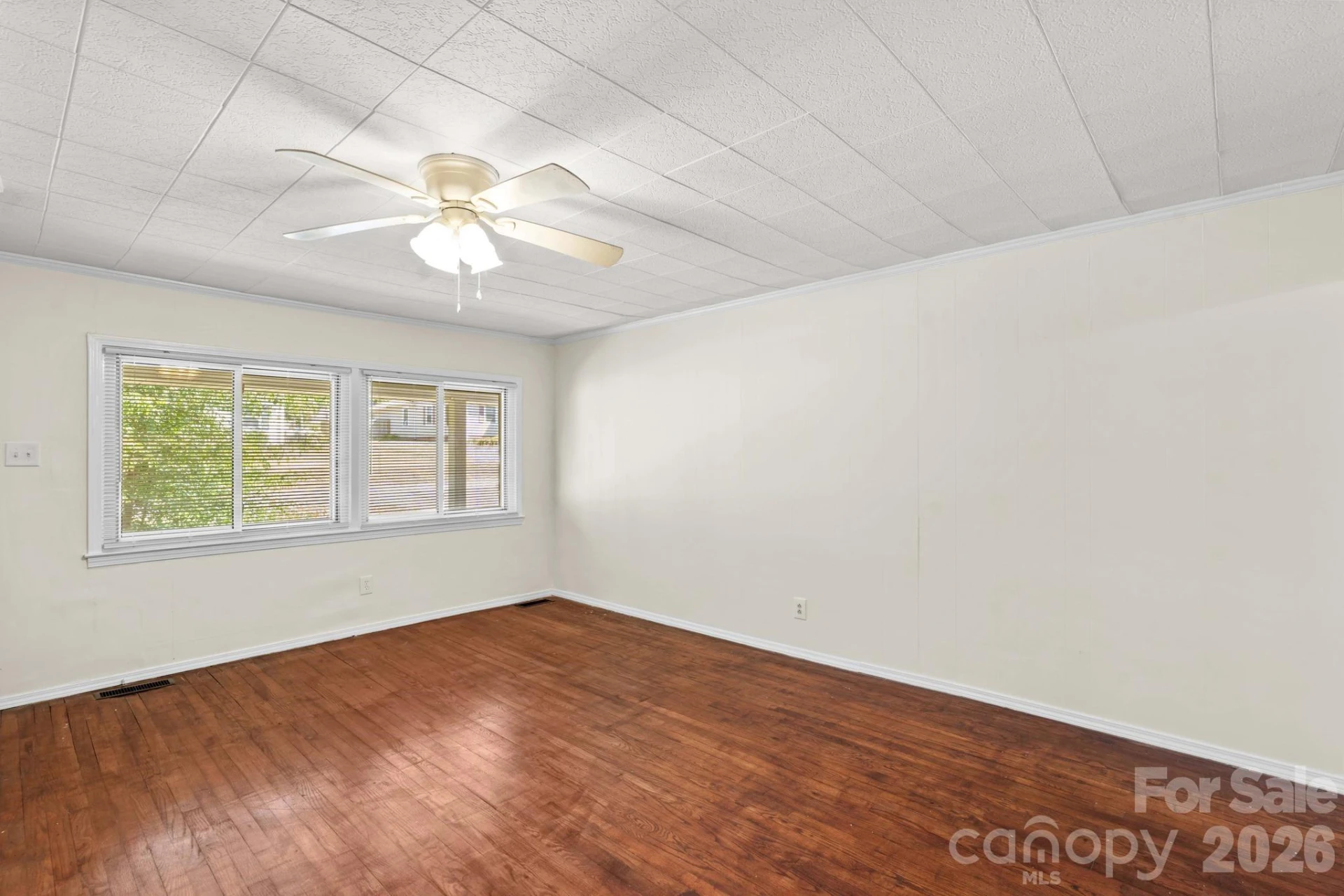 835 Maple Avenue - Photo 8