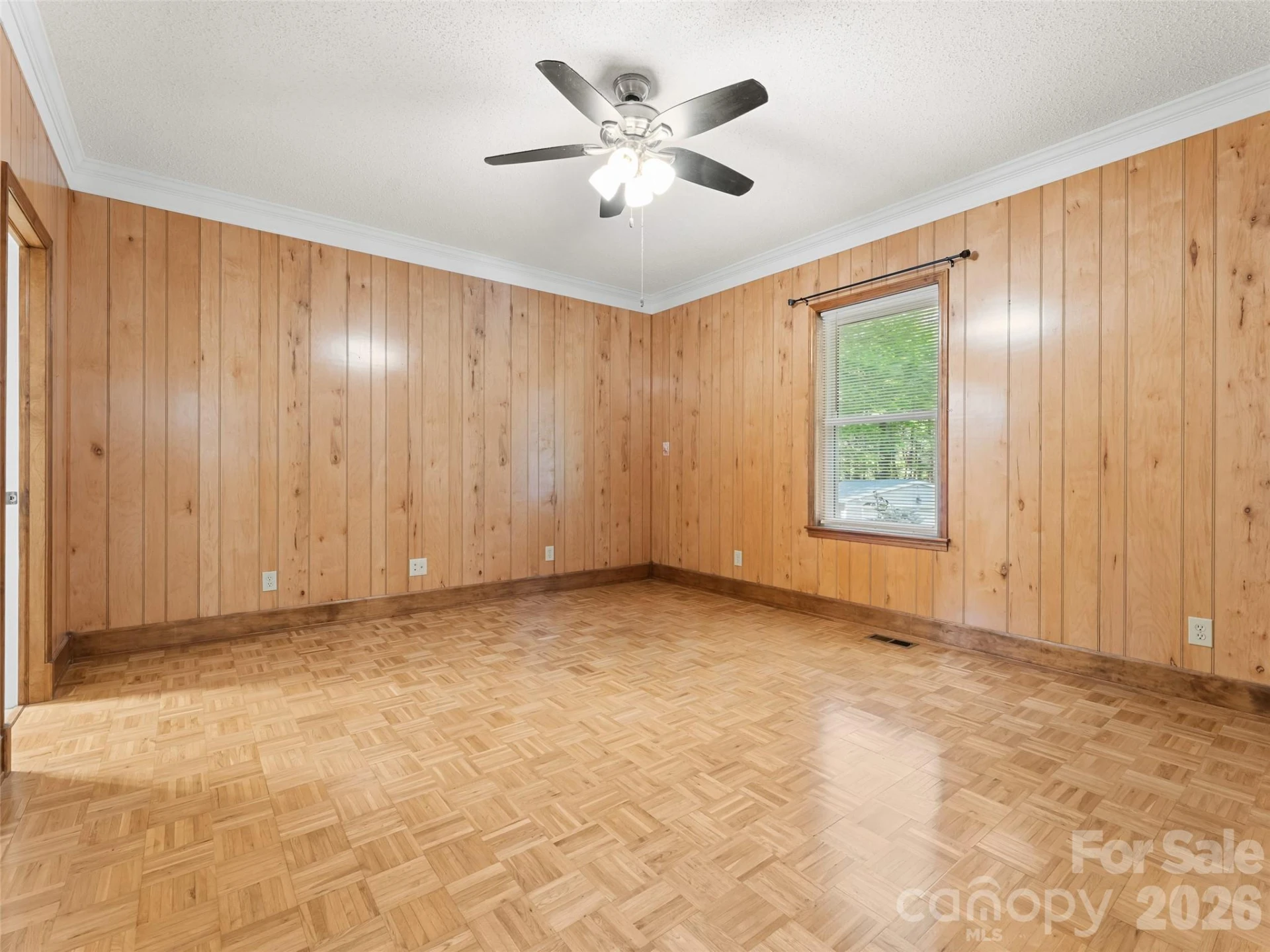 387 Crystal Creek Drive - Photo 19
