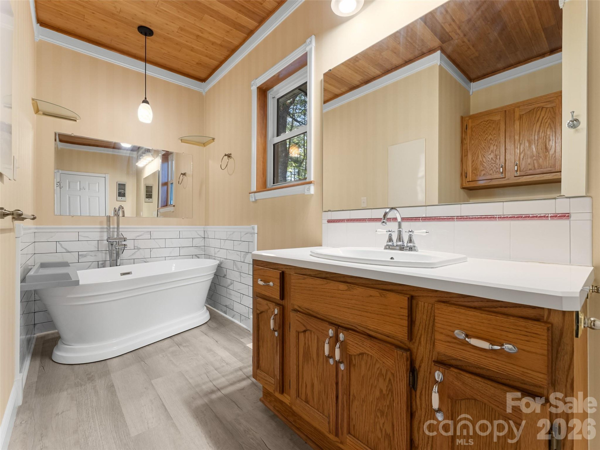 387 Crystal Creek Drive - Photo 21