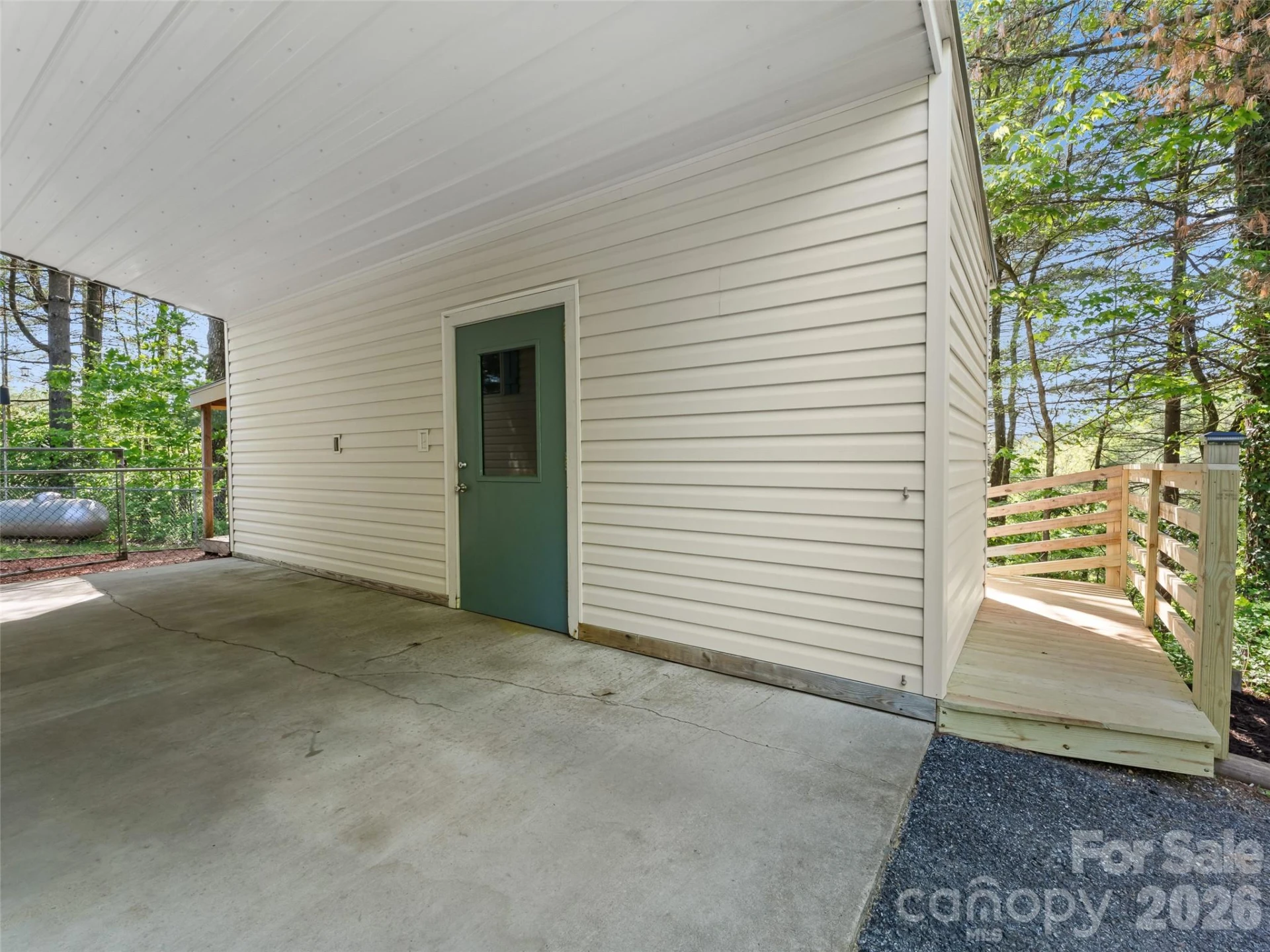 387 Crystal Creek Drive - Photo 33