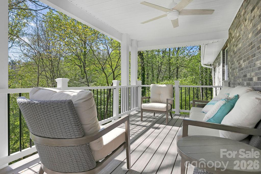 1388 King Road - Photo 18