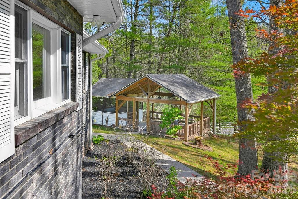 1388 King Road - Photo 20