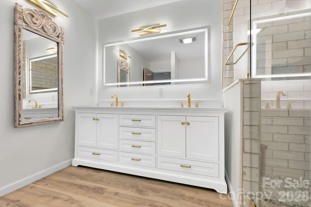 1388 King Road - Photo 27