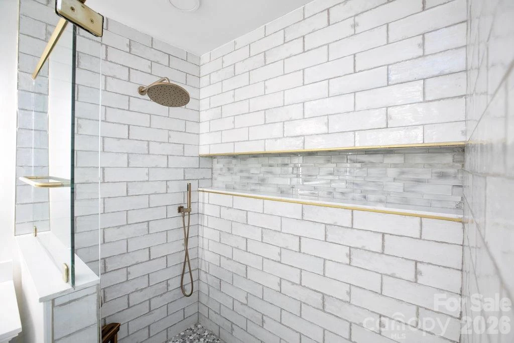 1388 King Road - Photo 28