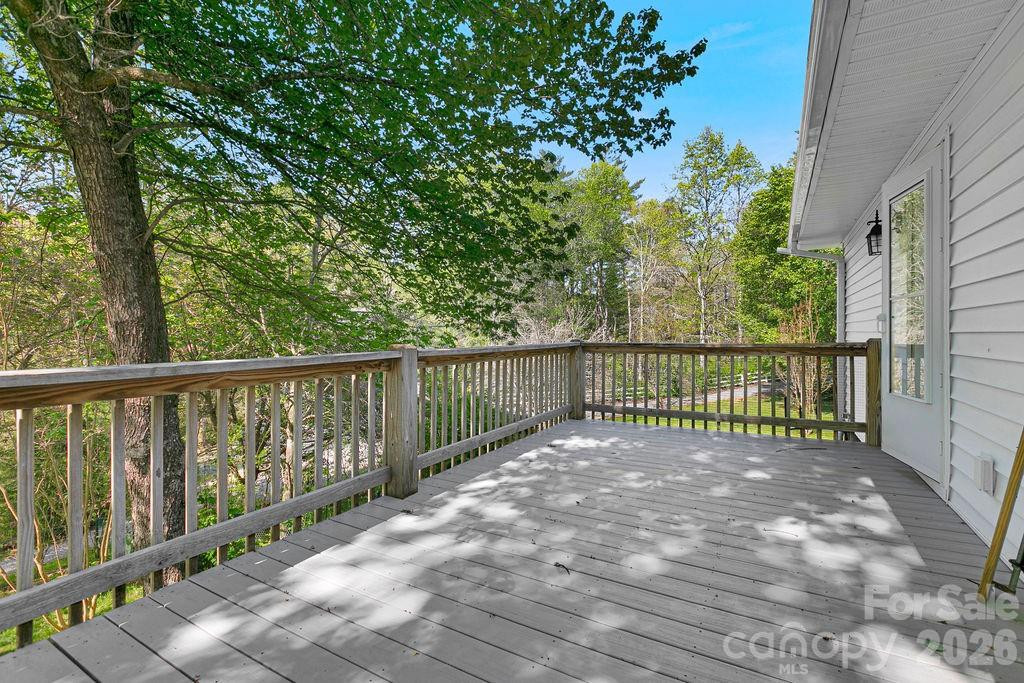 1388 King Road - Photo 29