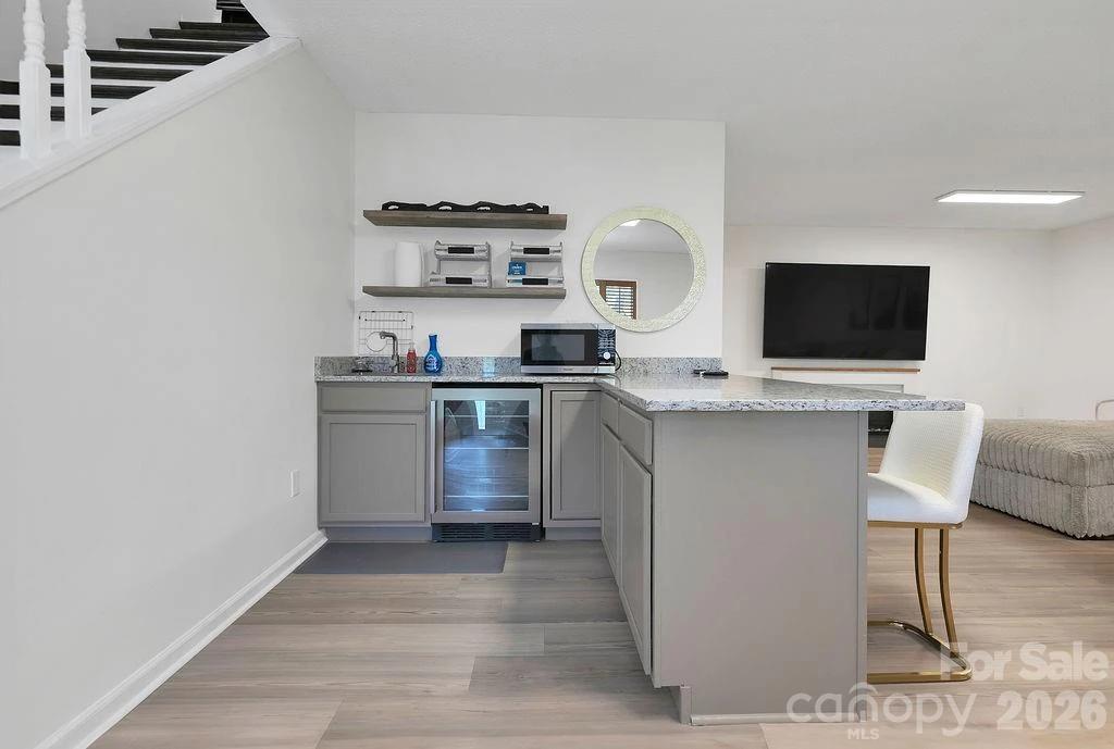 1388 King Road - Photo 31