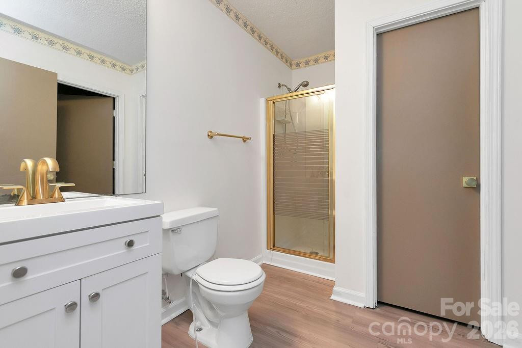 1388 King Road - Photo 37