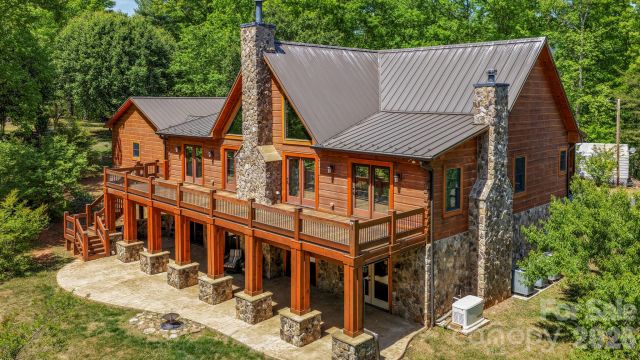 214 Whitney Boulevard, Lake Lure, NC, 28746