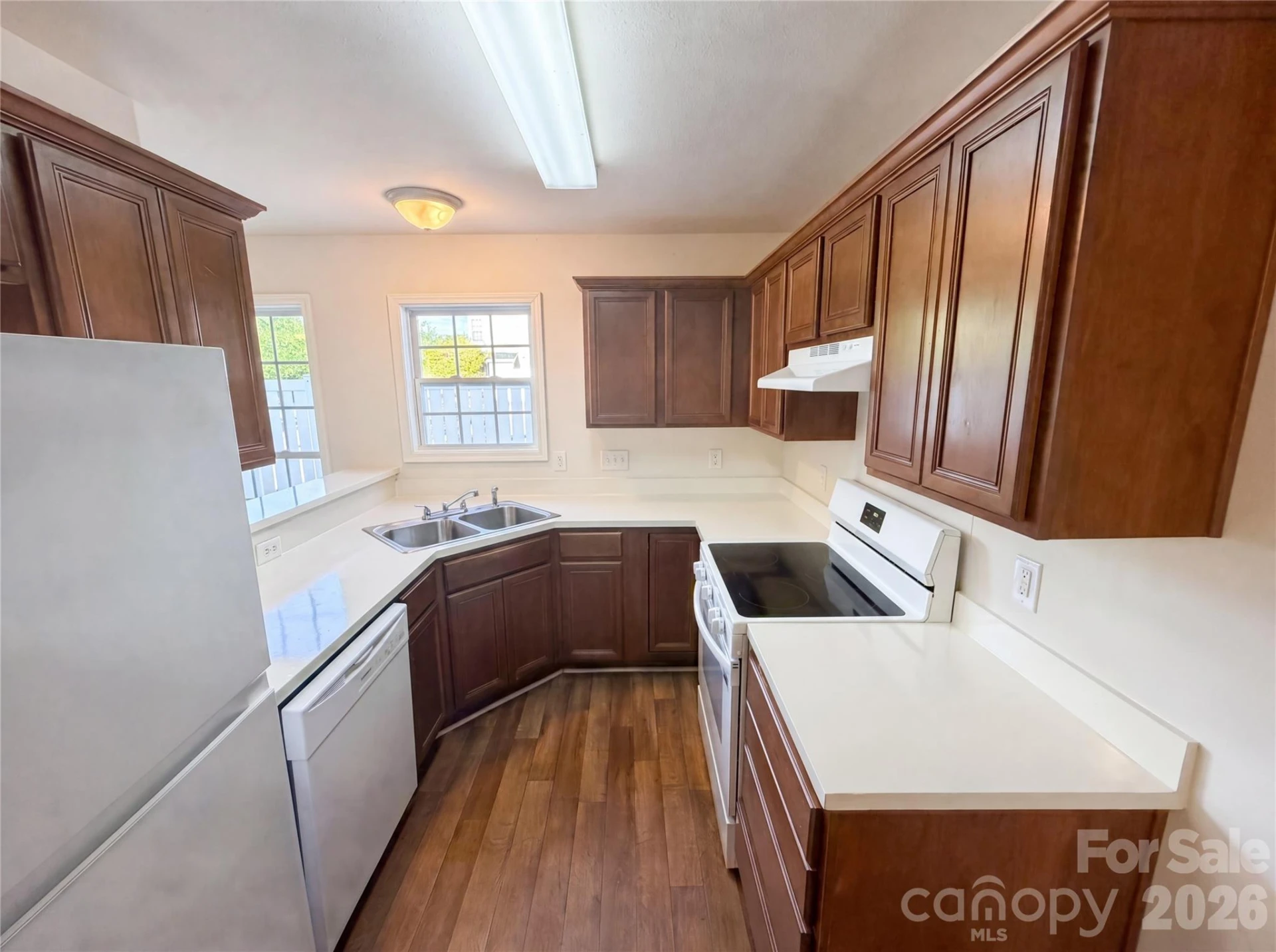 9510 Littleleaf Drive - Photo 10