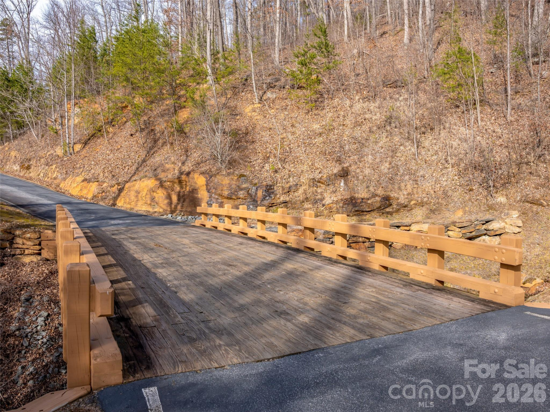 223 Rock Ledge Drive - Photo 32