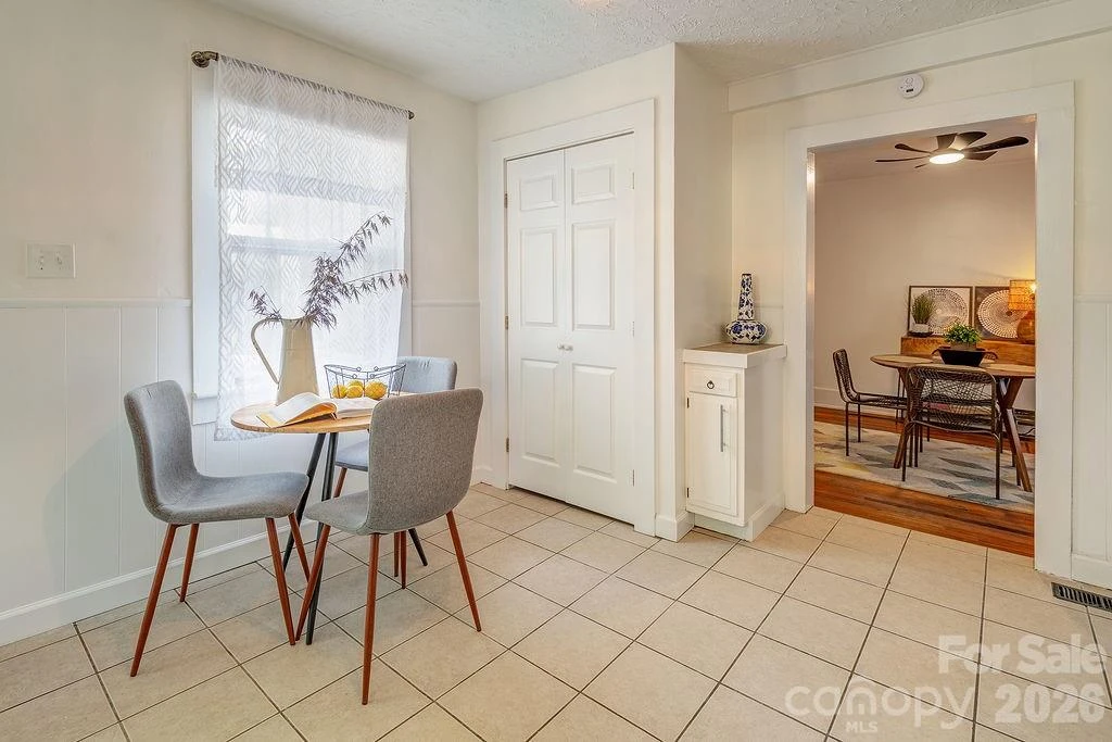 3 Irving Street - Photo 18