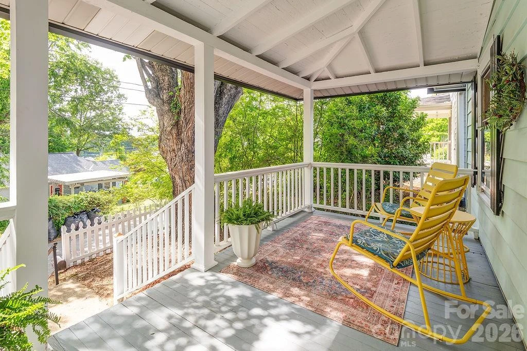 3 Irving Street - Photo 4