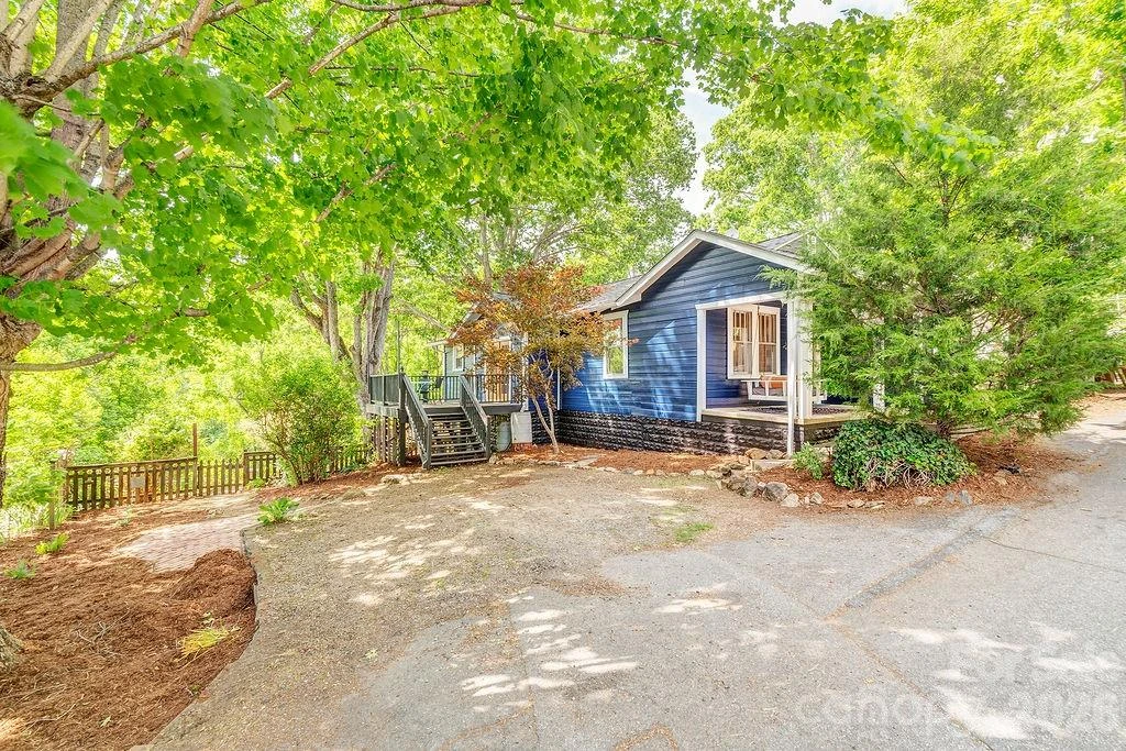 33 Green Oak Road - Photo 2