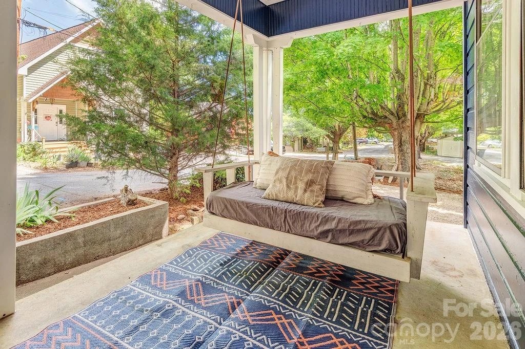 33 Green Oak Road - Photo 4