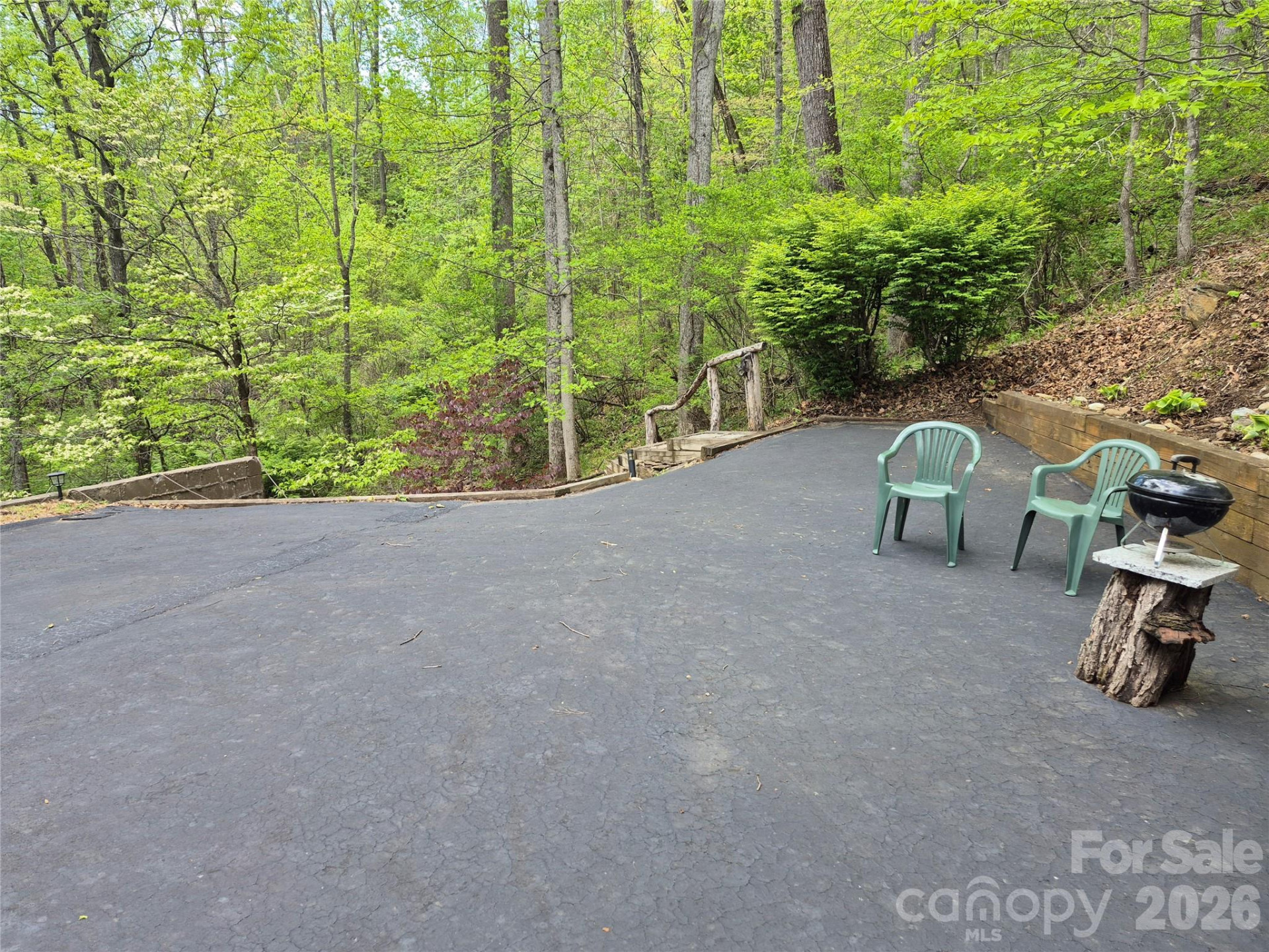 623 Country Club Drive - Photo 5