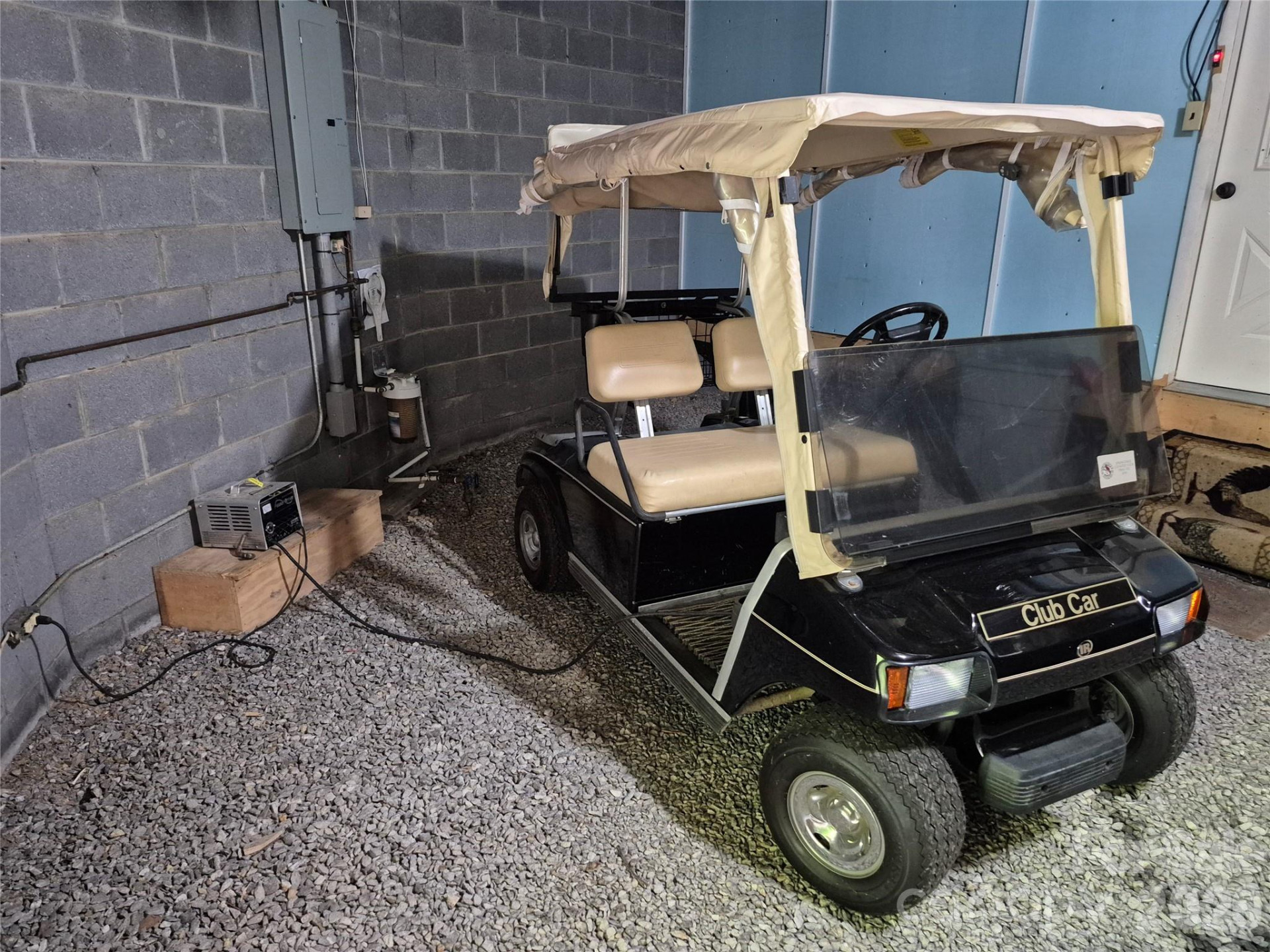 623 Country Club Drive - Photo 44