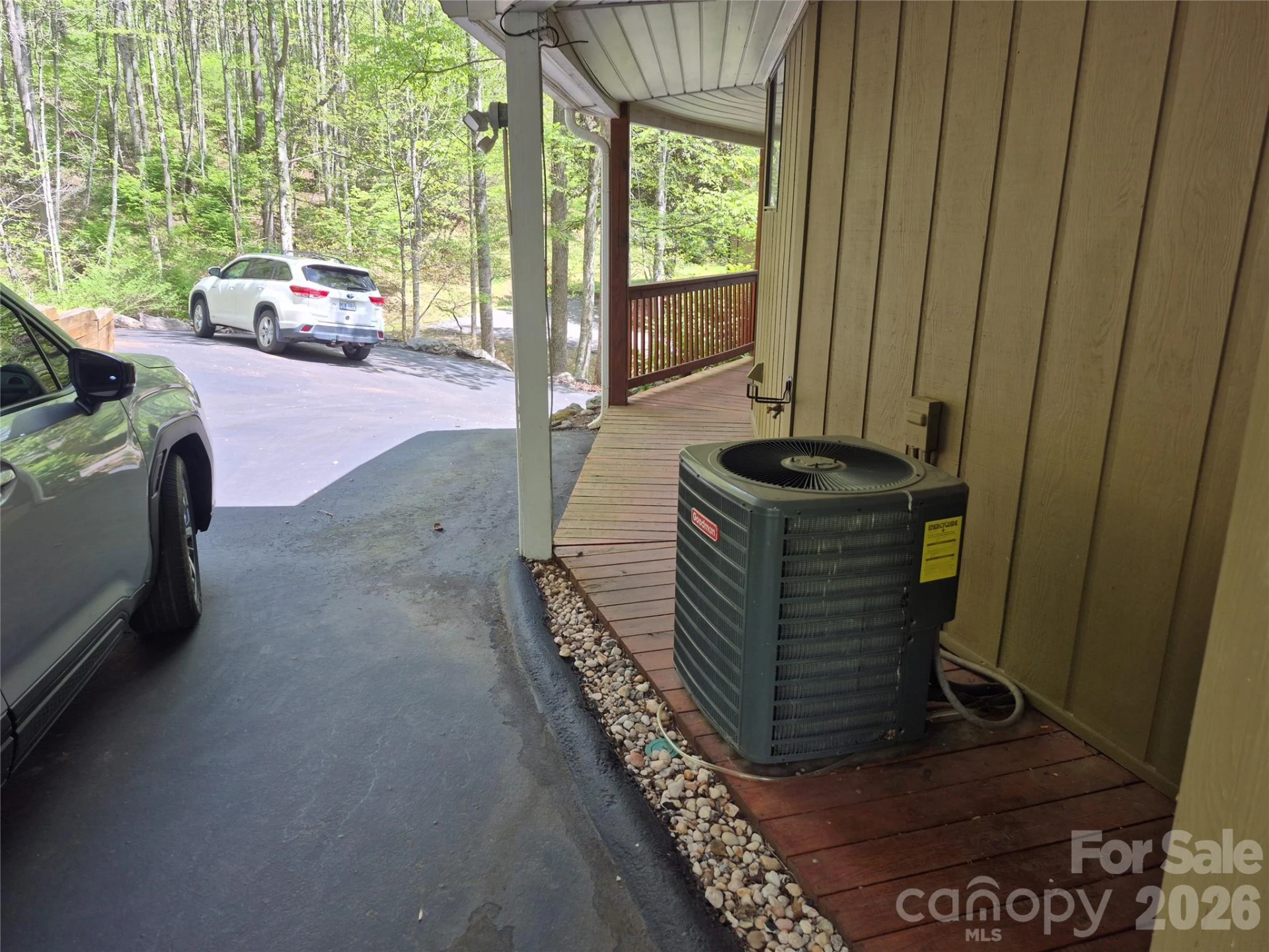 623 Country Club Drive - Photo 47