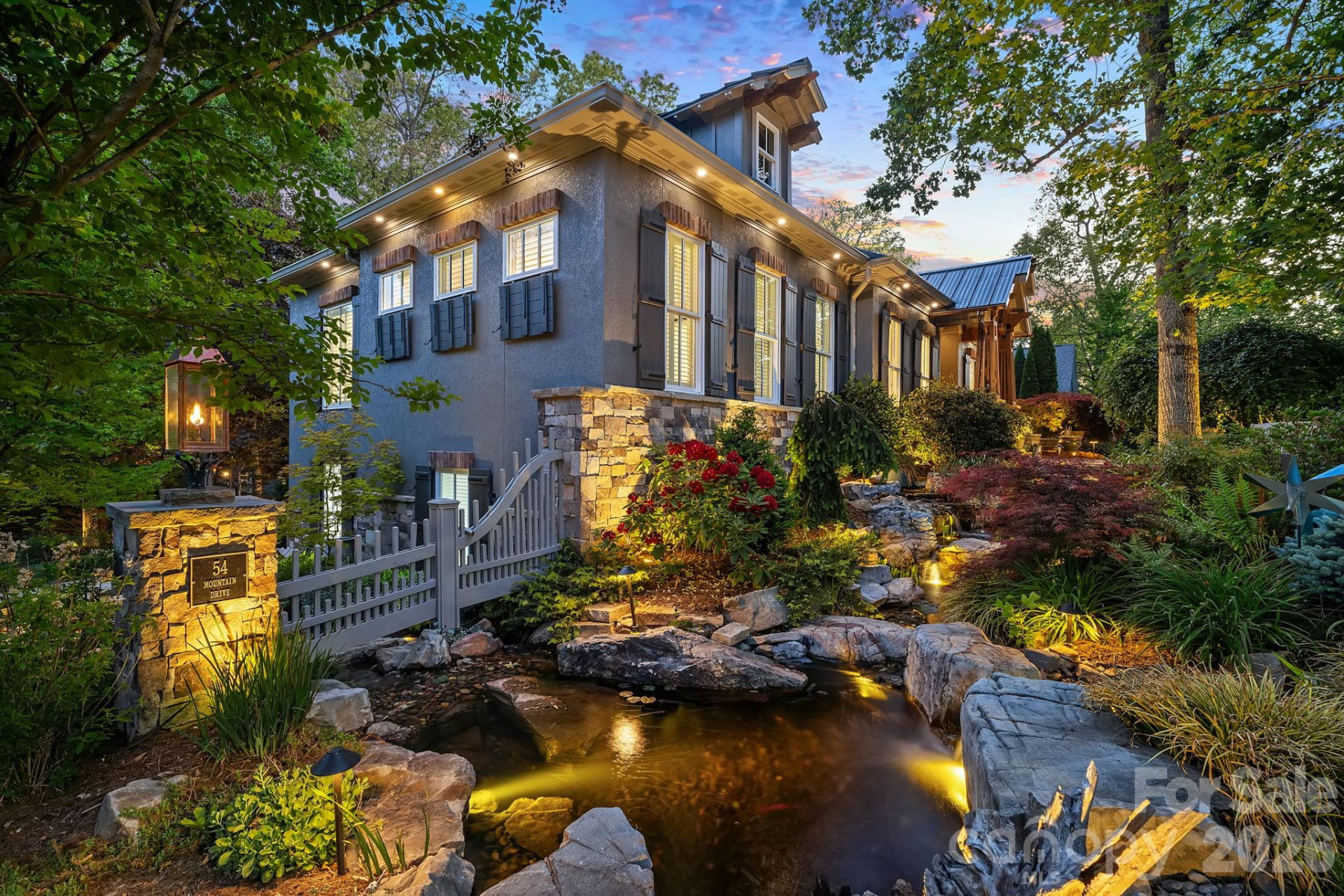 54 Mountain Drive - Photo 2