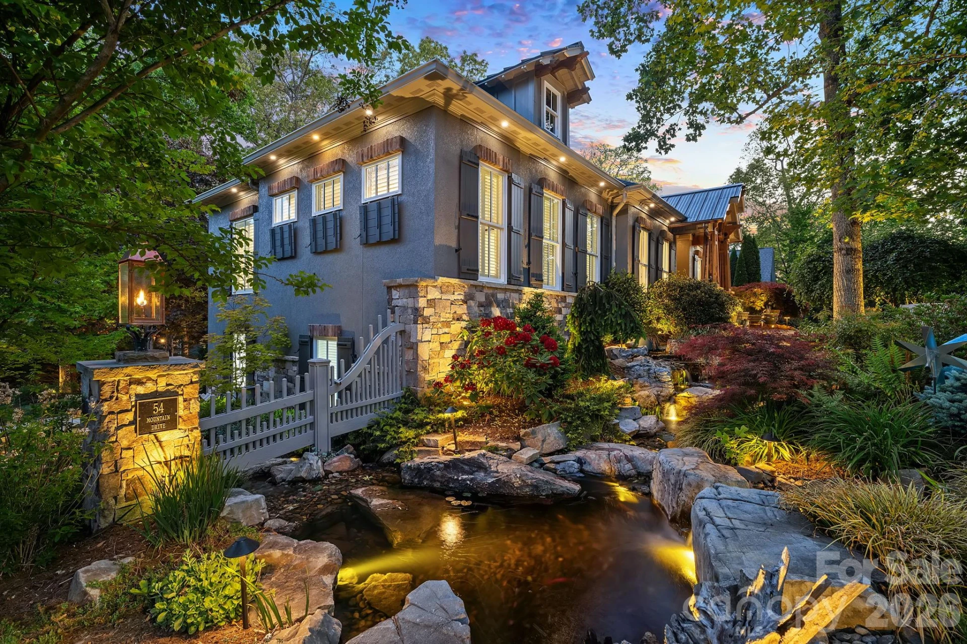54 Mountain Drive - Photo 2