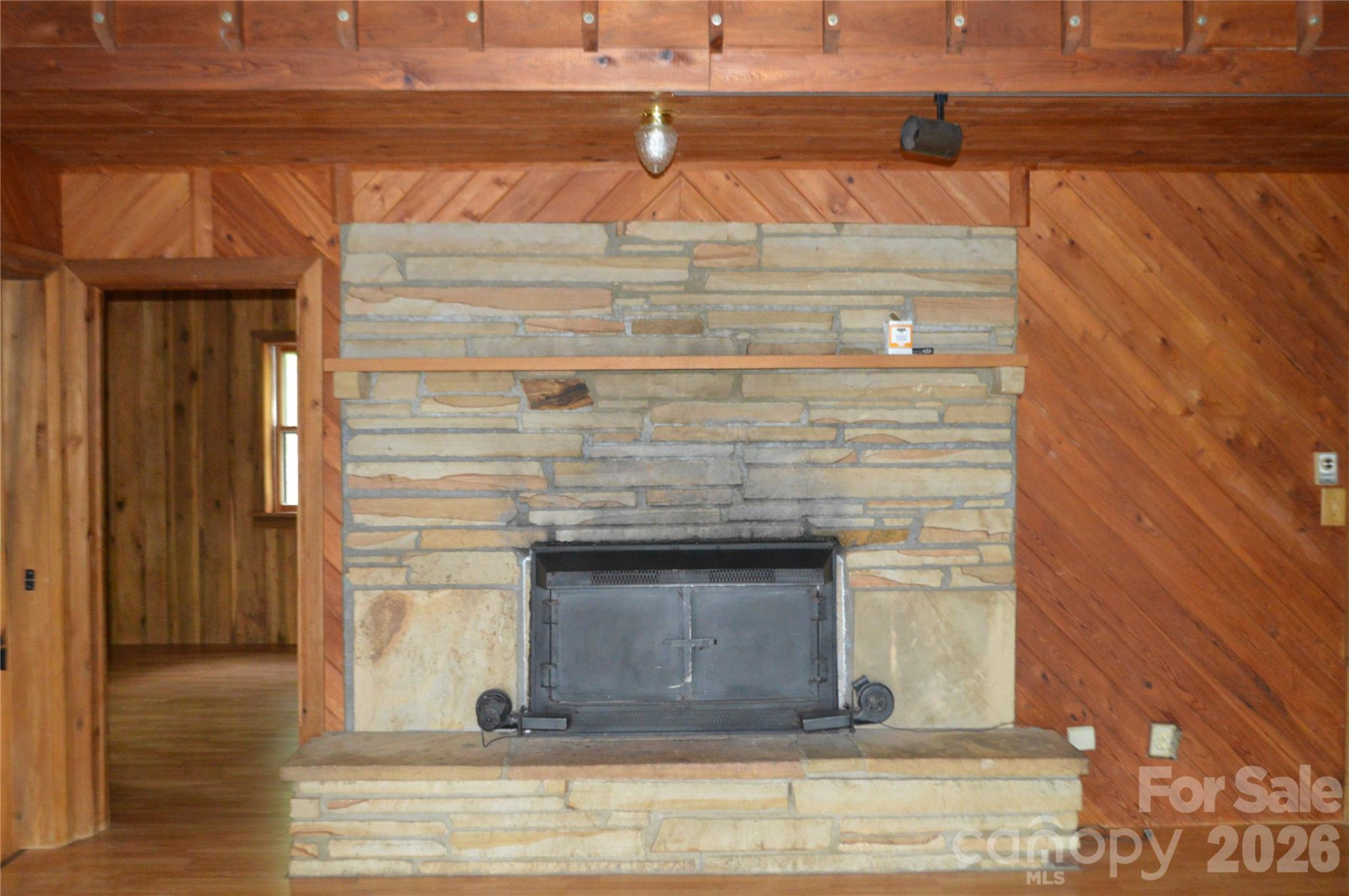 300 Good Neighbor Lane - Photo 8
