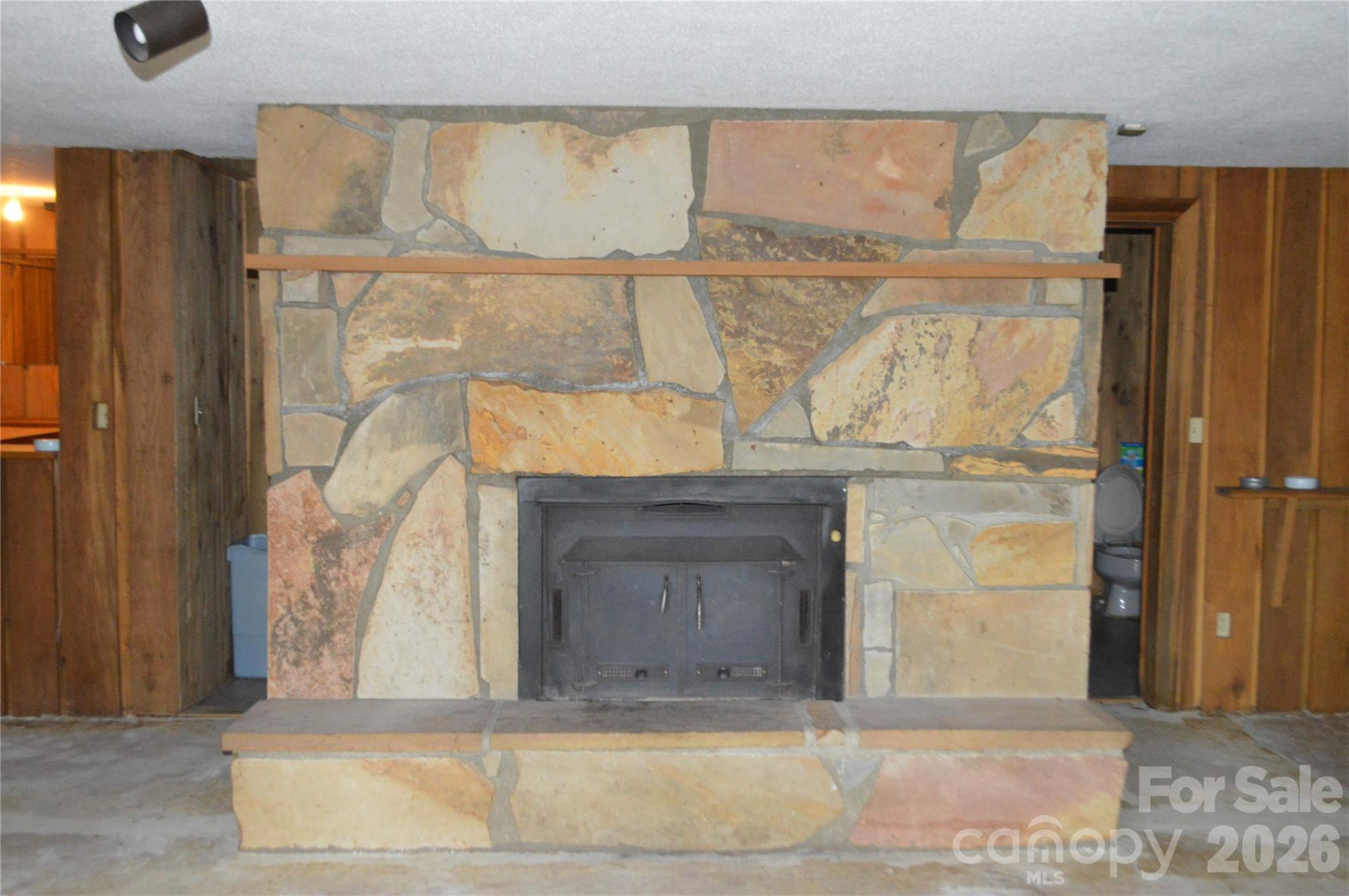 300 Good Neighbor Lane - Photo 9