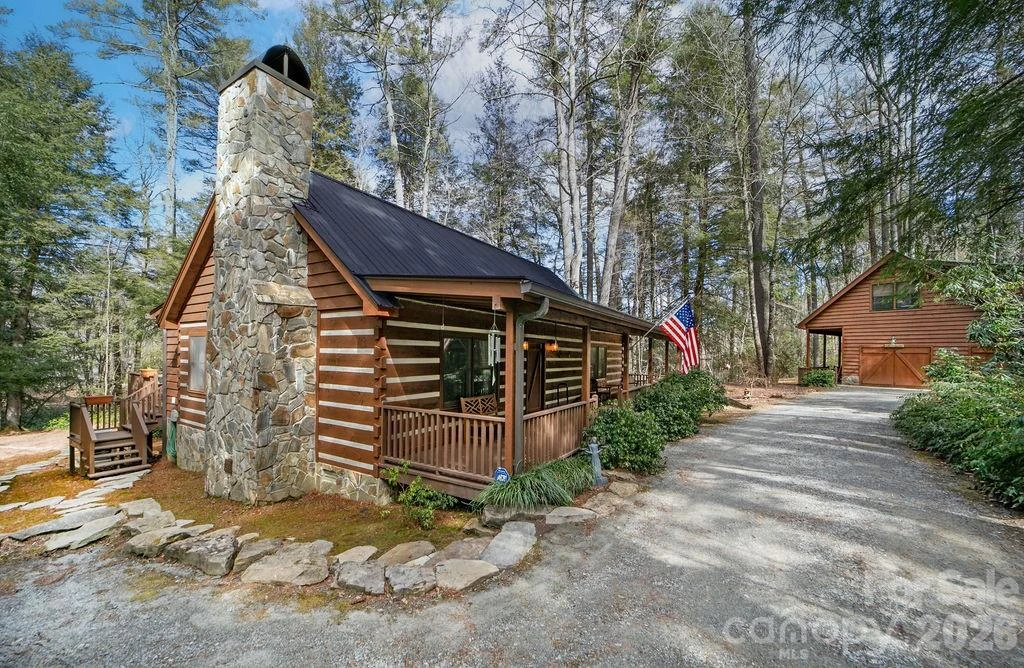 380 Cedar Lane