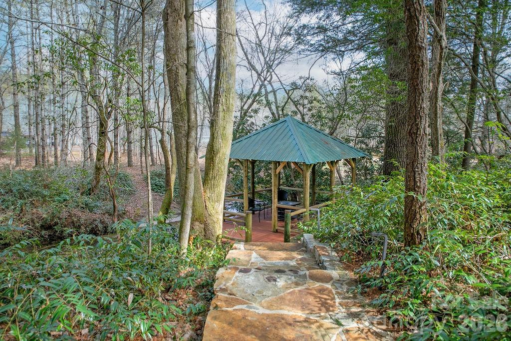 380 Cedar Lane - Photo 42