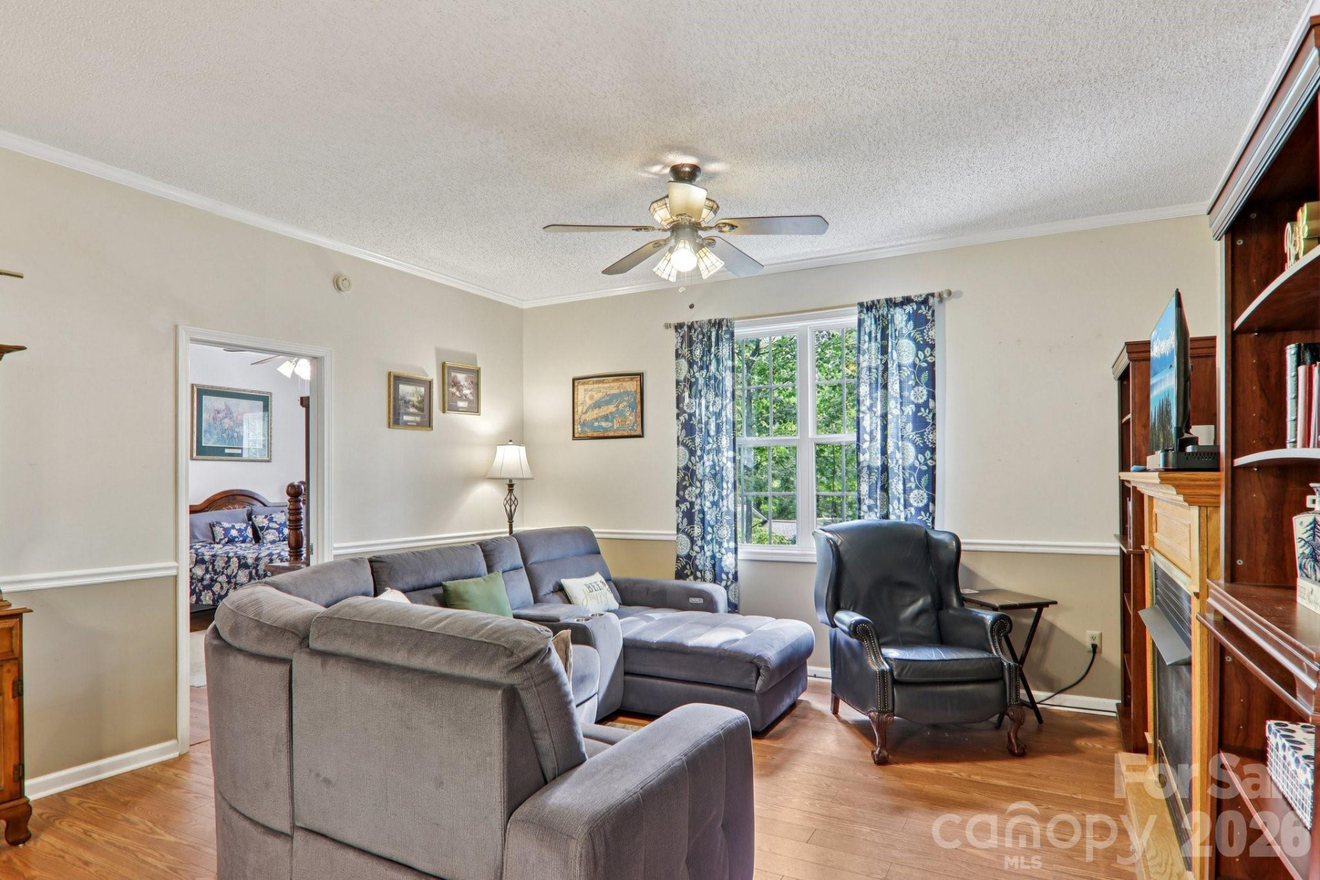 702 Cinnamon Way - Photo 3