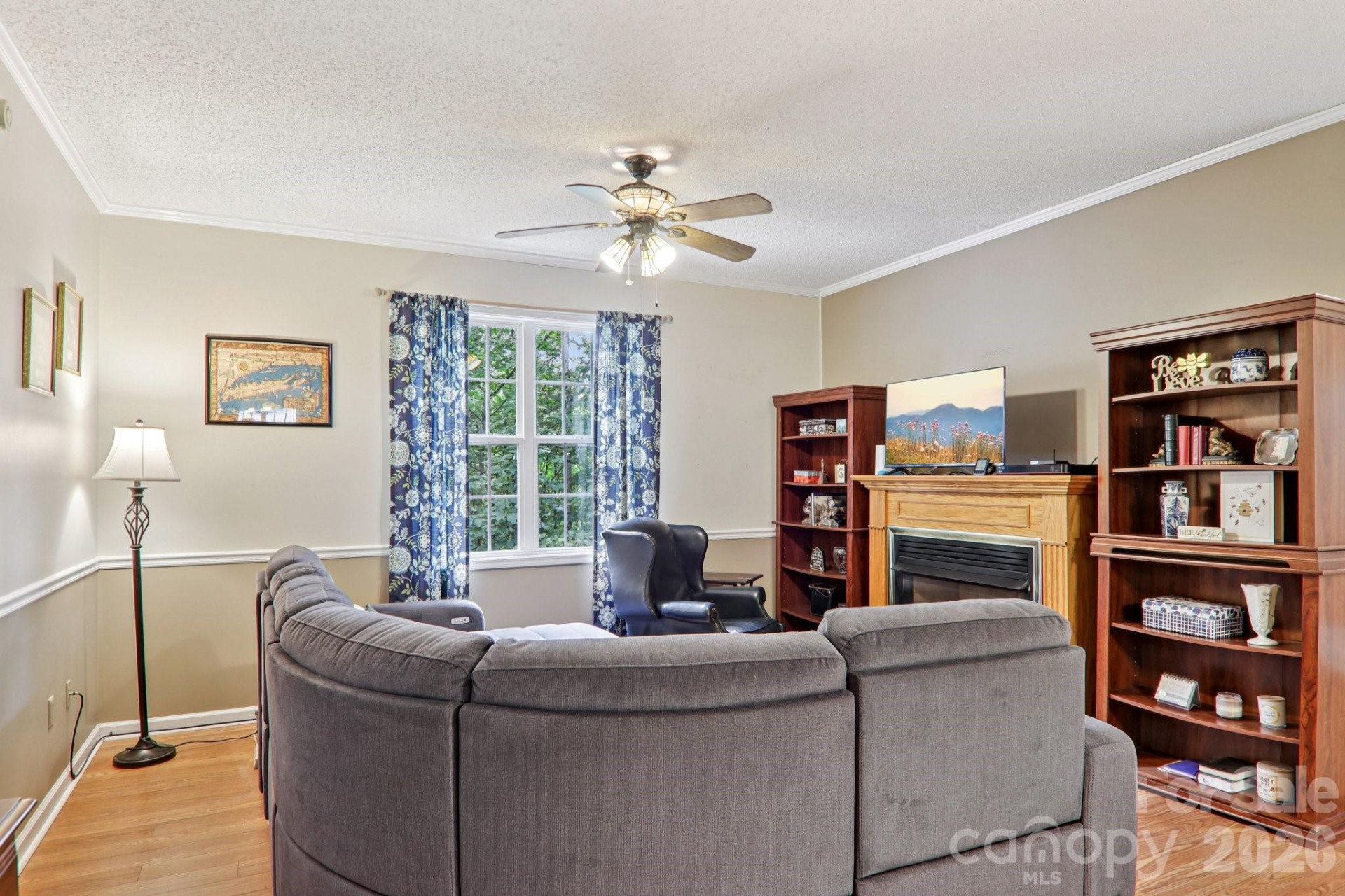 702 Cinnamon Way - Photo 4