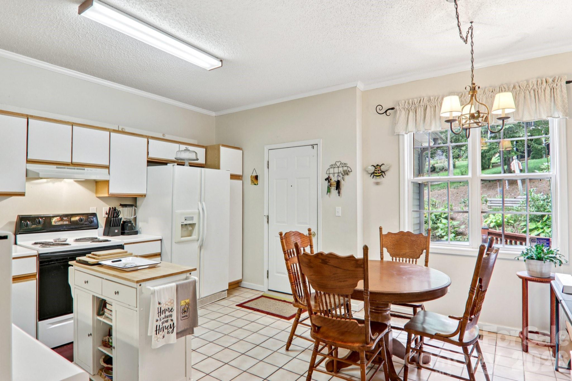 702 Cinnamon Way - Photo 9